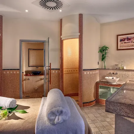 Vier Jahreszeiten (adults Only)