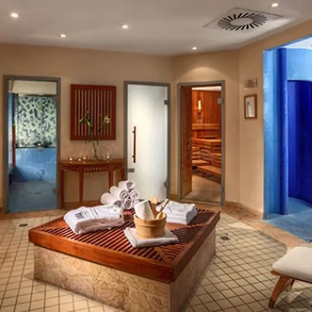 Hotel Vier Jahreszeiten (adults Only)