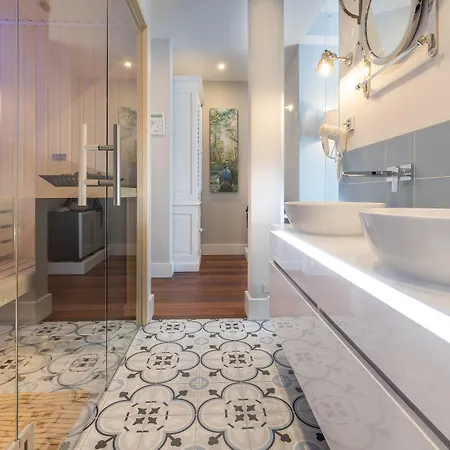 Vier Jahreszeiten (adults Only) 4*