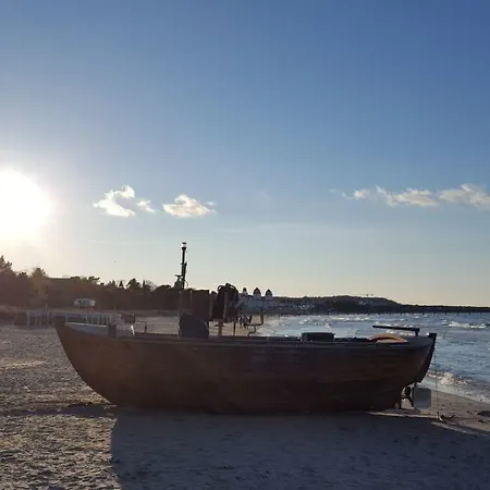 Vier Jahreszeiten (adults Only) 4*