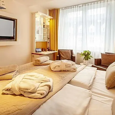 Vier Jahreszeiten (adults Only) Отель Остзебад Бинц