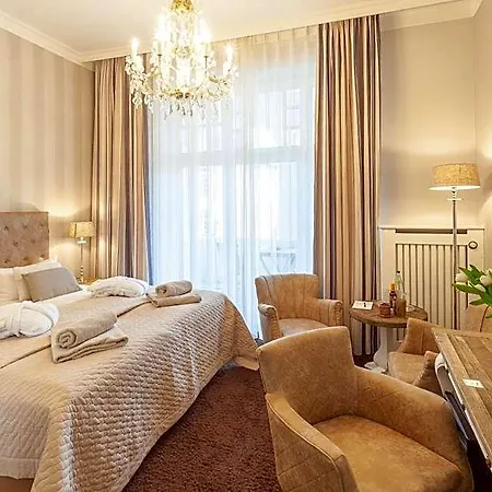 Vier Jahreszeiten (adults Only) 4* Остзебад Бинц