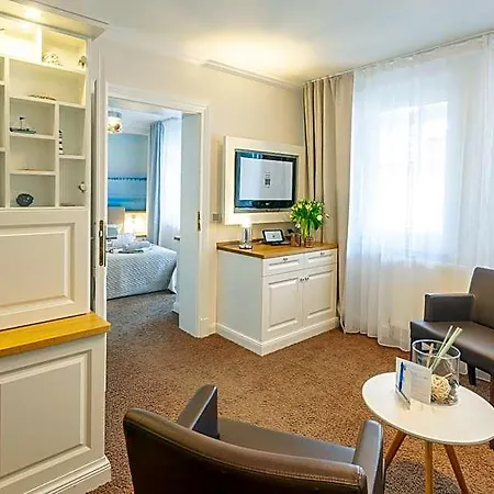 Hotell Vier Jahreszeiten (adults Only) 4*