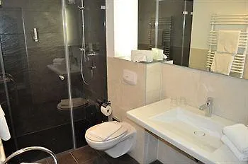 Vier Jahreszeiten (adults Only) 4*
