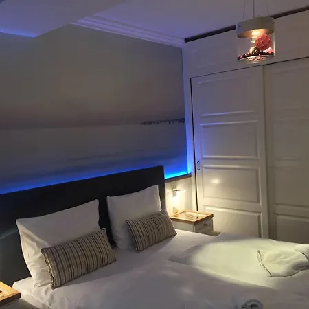 Vier Jahreszeiten (adults Only) Szálloda 4*
