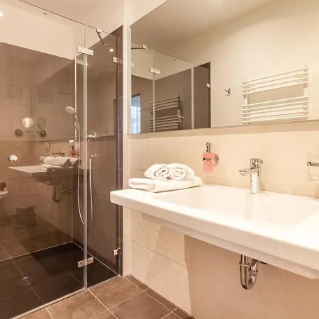 Vier Jahreszeiten (adults Only) Hotel 4*