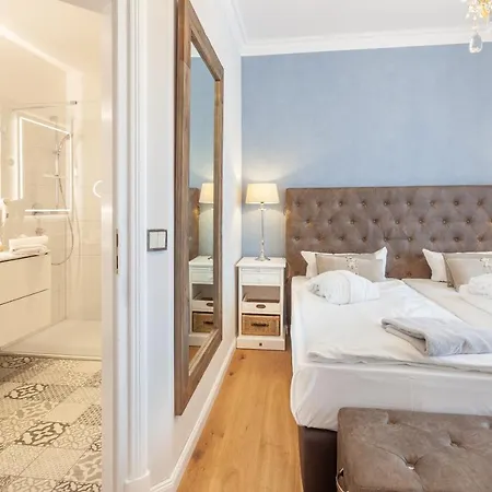 Отель Vier Jahreszeiten (adults Only) 4*