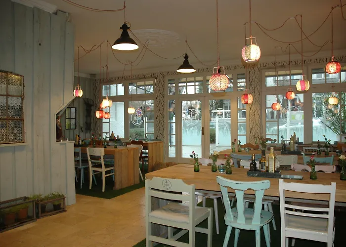 Vier Jahreszeiten (adults Only) מלון בינץ