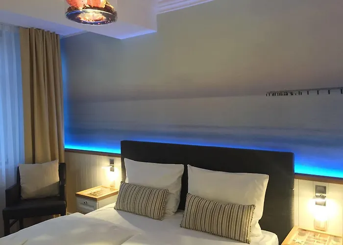 Vier Jahreszeiten (adults Only)