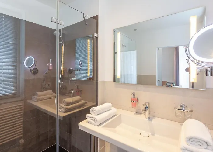 Vier Jahreszeiten (adults Only) 4*